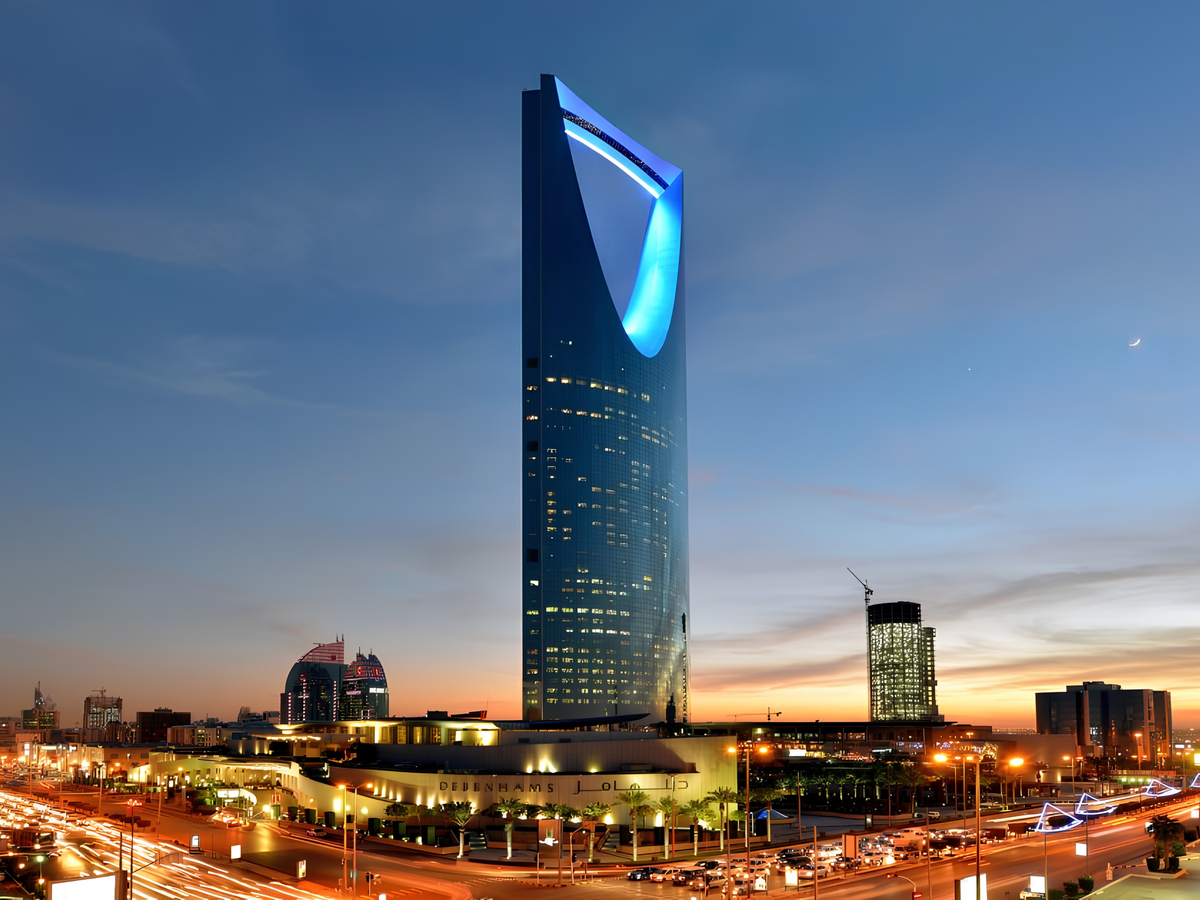 Tariq Riaz at the Jewels of the World Riyadh