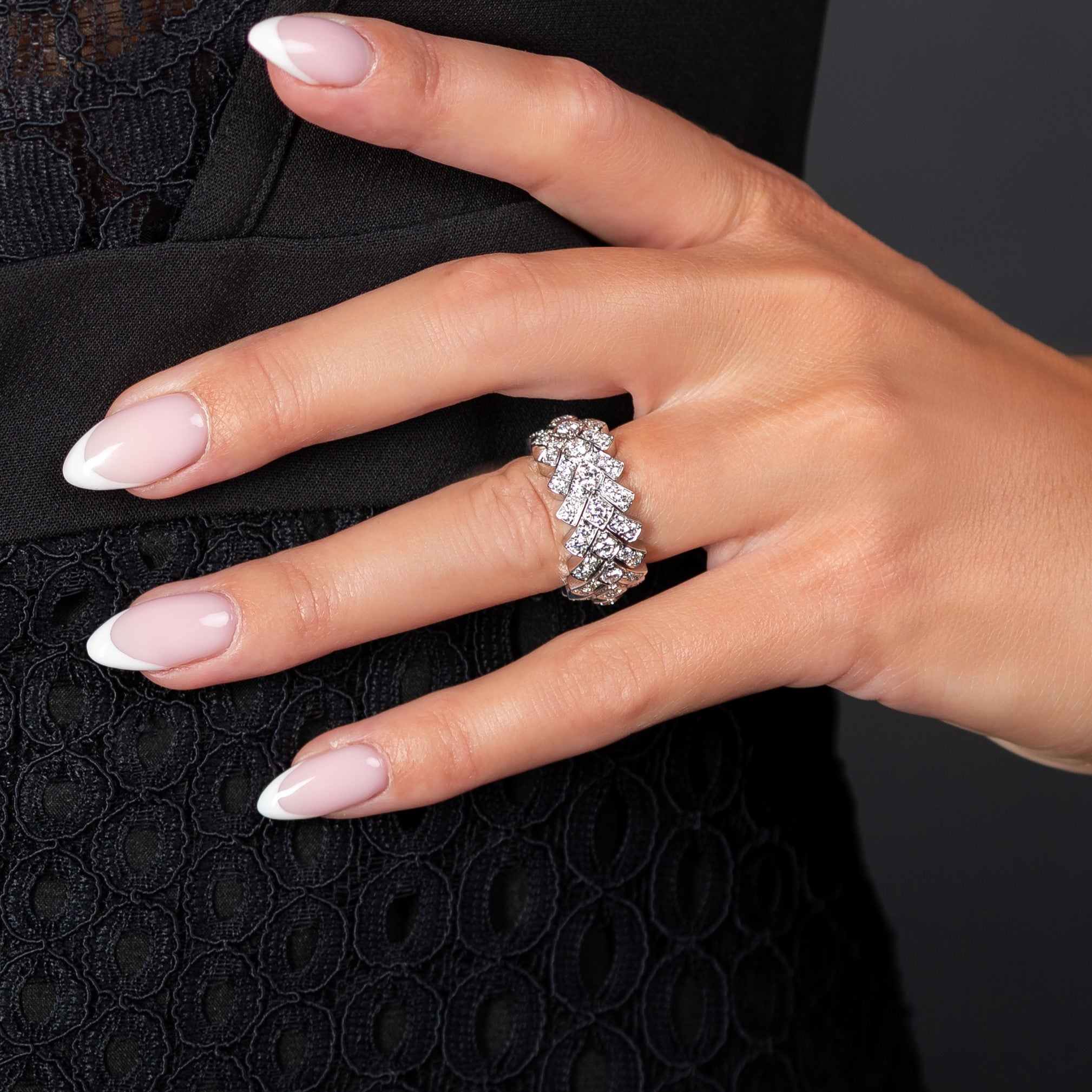 Khalas Ring