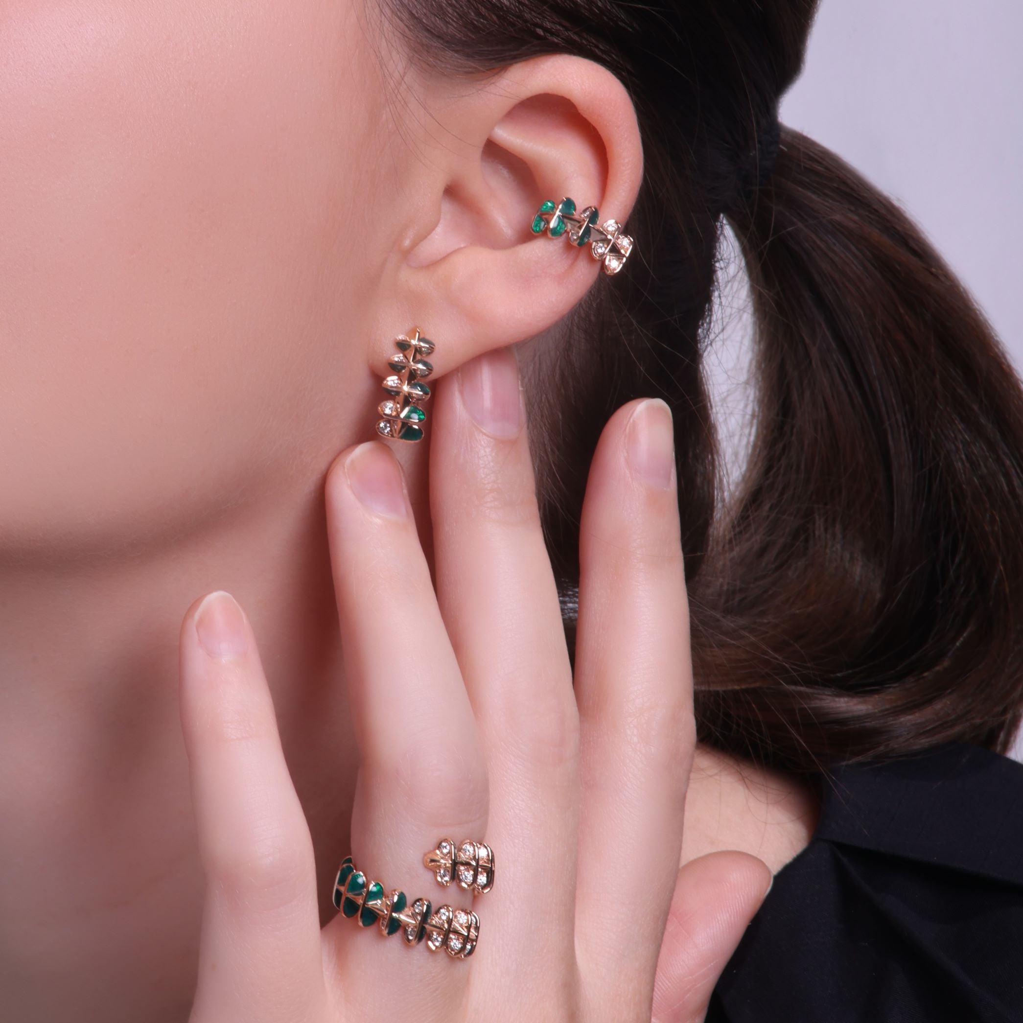 Circle of Life - J Stud - Earrings - Yellow Gold